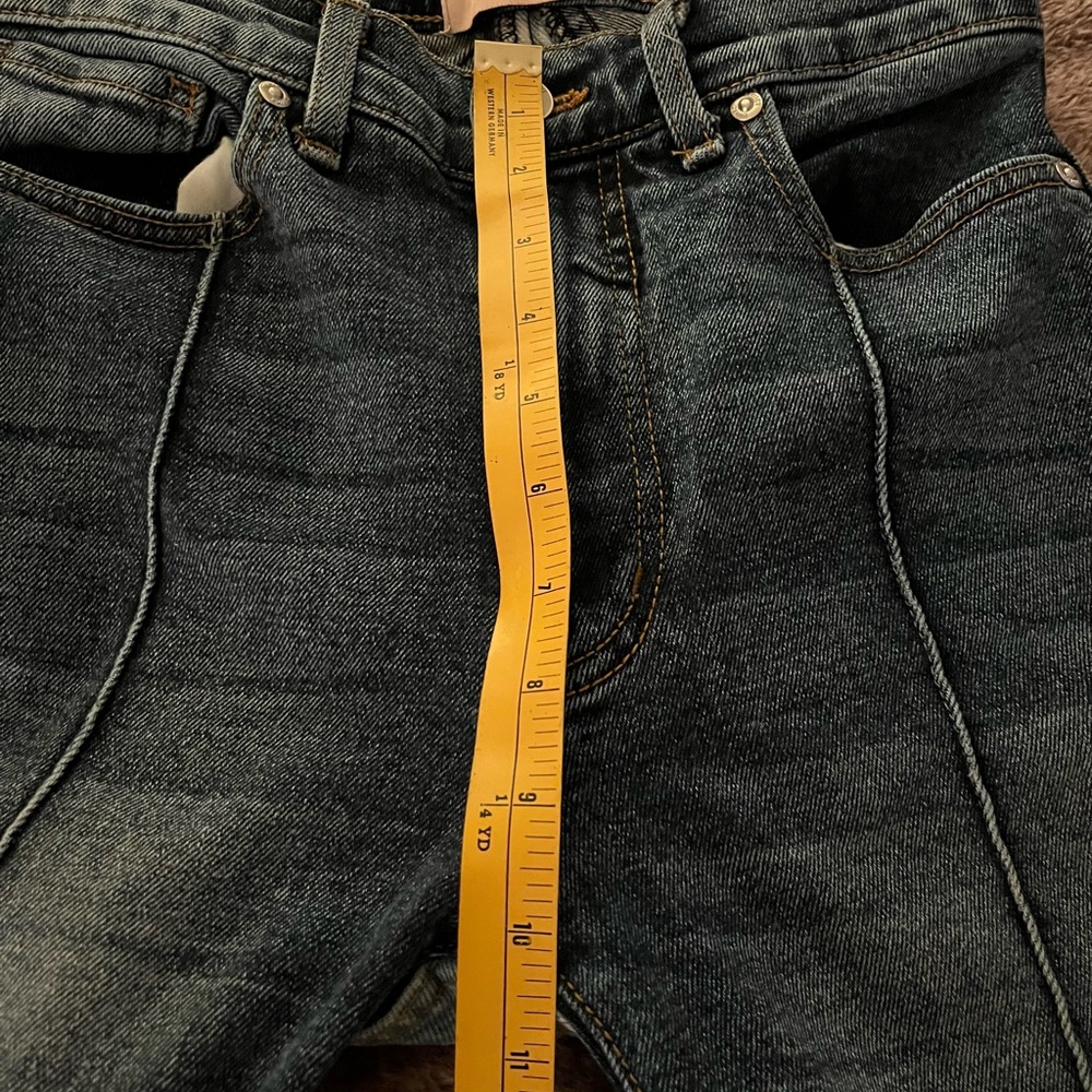REVICE Two-Tone Blue High Rise Patchwork Jeans - Picture 14 of 16